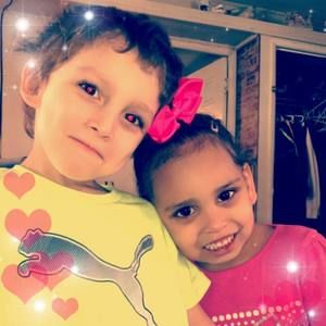 Meet your Posher, Dustan